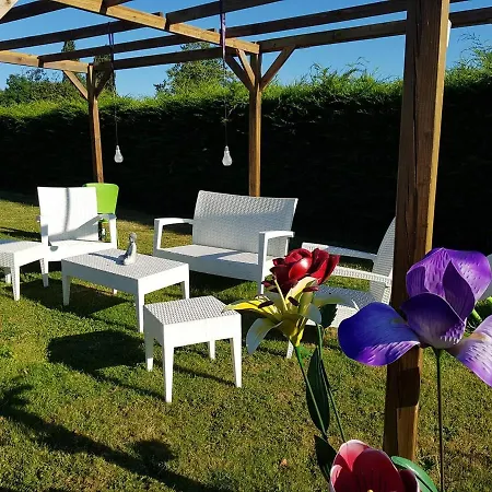Chez Val Et Fred 85 Couette-café Les Essarts (Vendee)